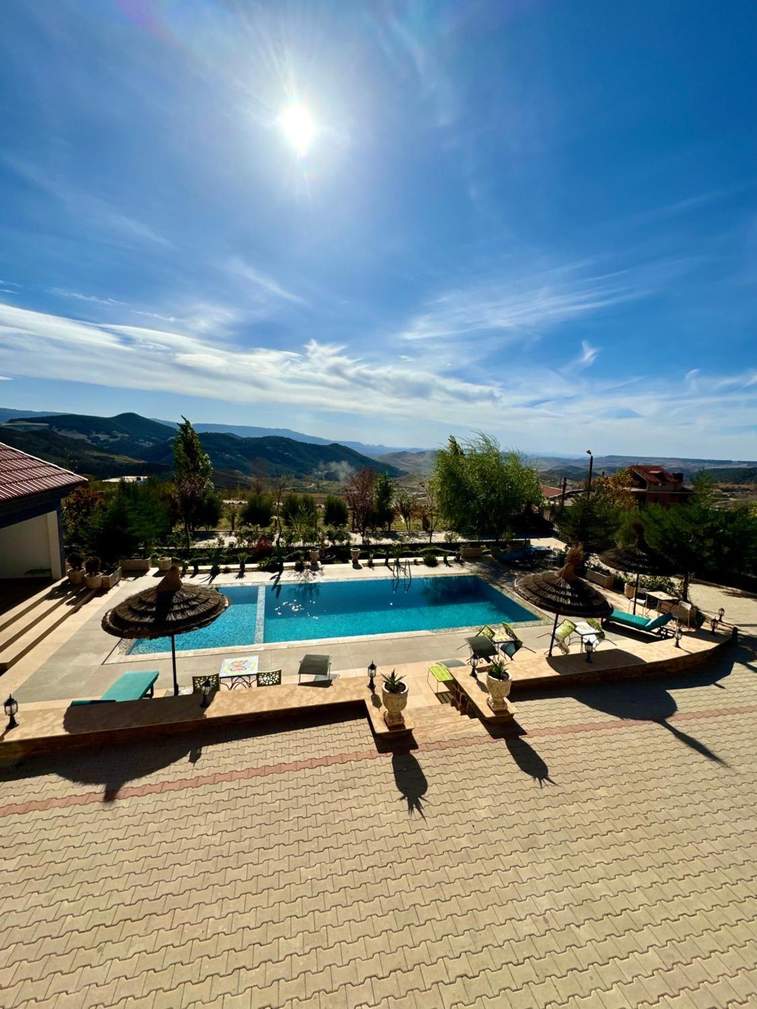 Maurice Bonjean Hotel Ifrane  Bagian luar foto